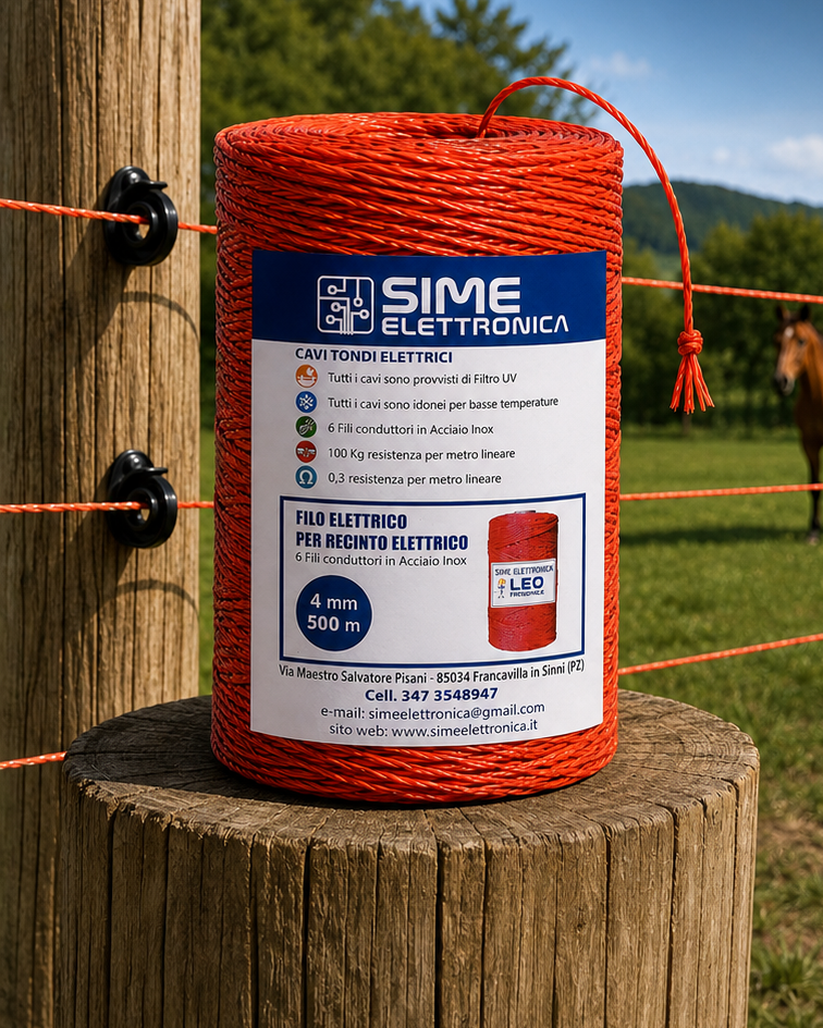 Bobina di filo elettrico arancione da 500 m e 4 mm installata su un recinto
